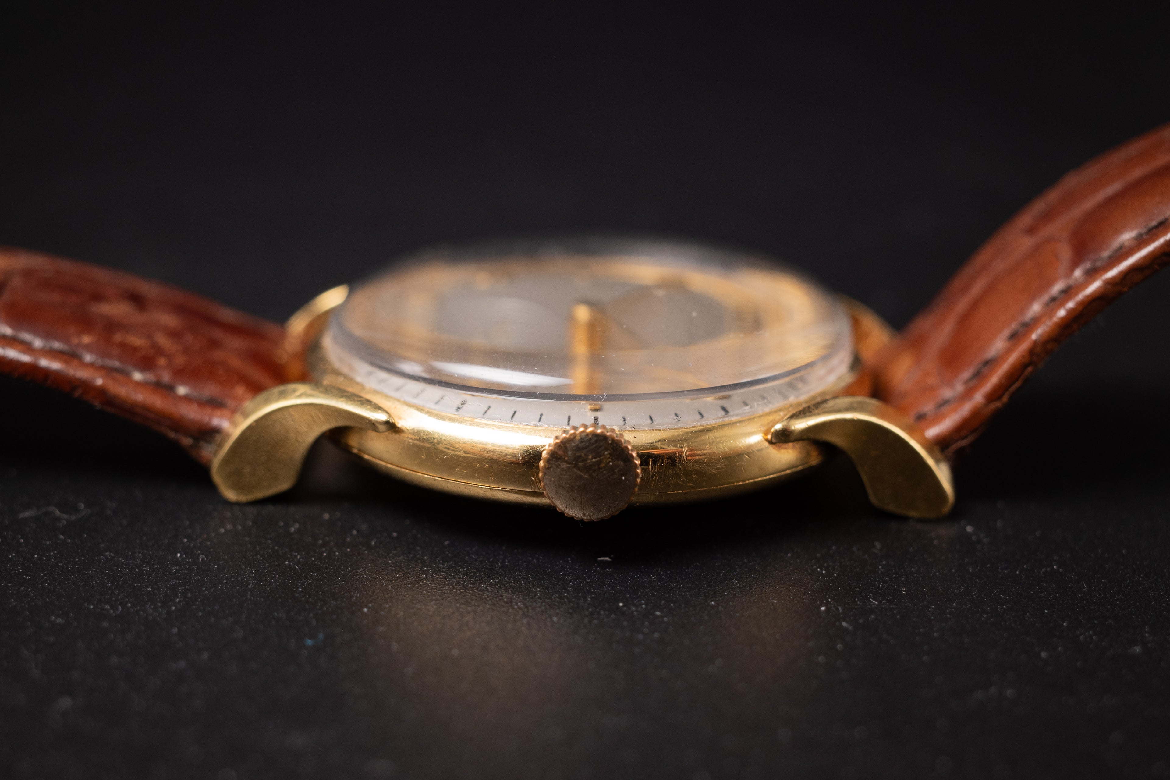 Vintage 18KYG Glycine Bienne Geneve Mens Wrist Watch