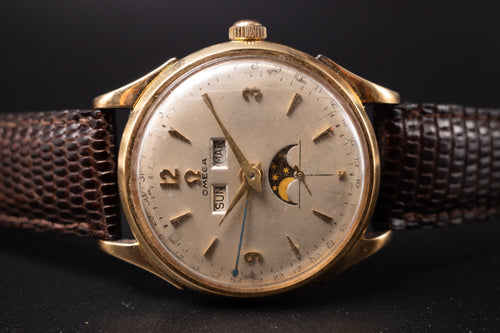 Beautiful Vintage Omega Cosmic Moonphase Triple Date Calendar Watch Ref 2606-4