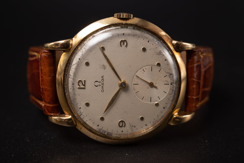Omega 18K Solid Gold Jumbo Cal 260 Manual Wind Mens Wrist Watch RARE