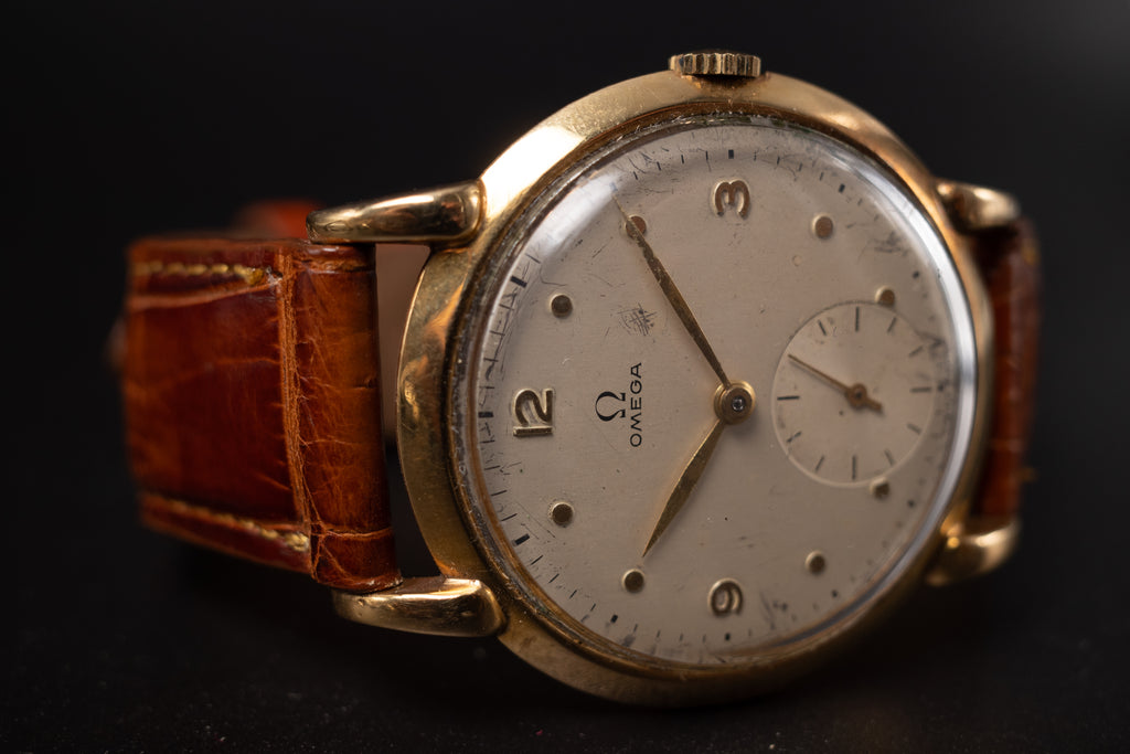 Omega 18K Solid Gold Jumbo Cal 260 Manual Wind Mens Wrist Watch RARE