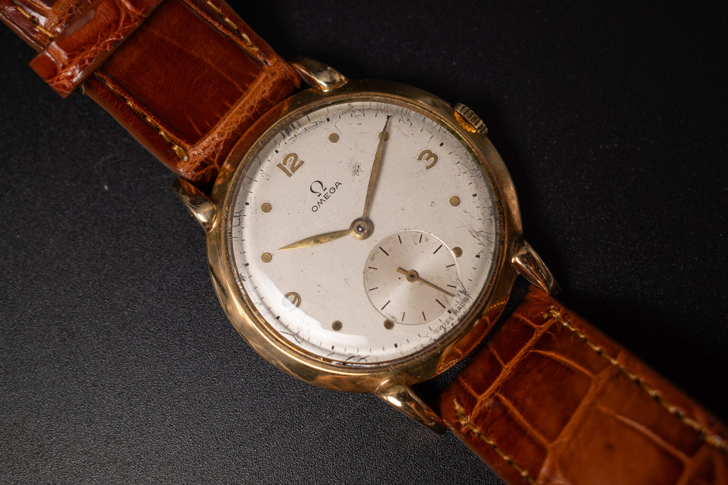 Omega 18K Solid Gold Jumbo Cal 260 Manual Wind Mens Wrist Watch RARE