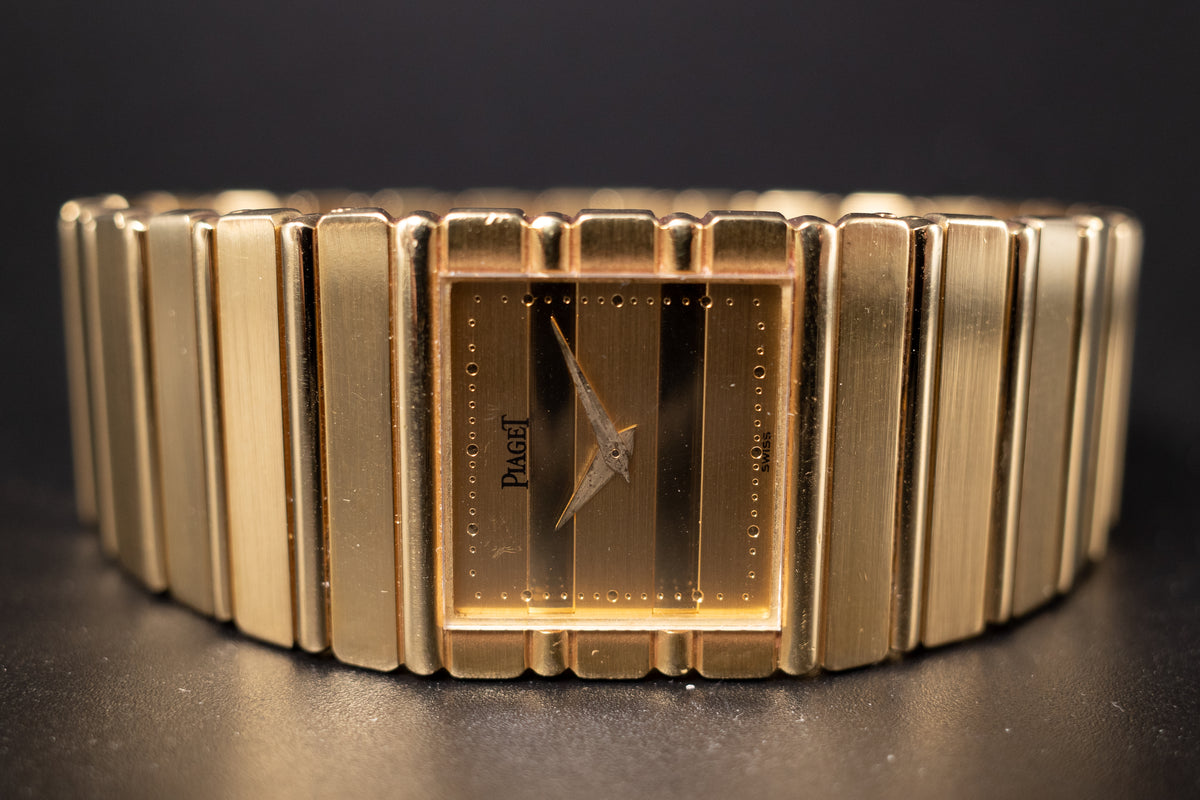 Piaget Polo 7131 C 701 18K Yellow Gold Gadroon Dial 1980s Unpolished
