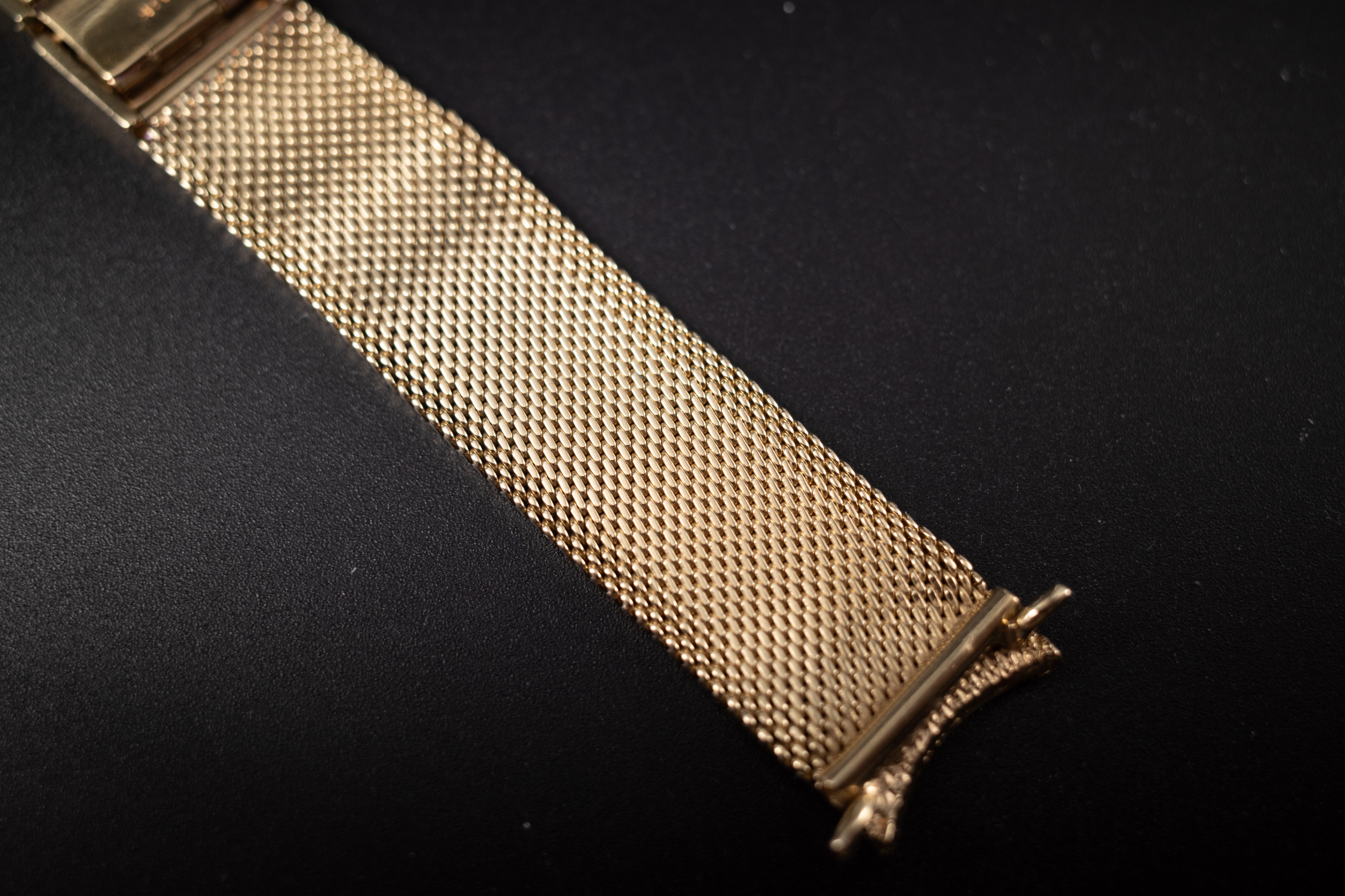 Vintage Rolex 14KYG Original Bracelet Clasp Very Rare 17mm